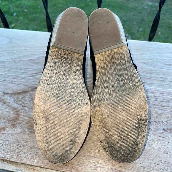 Coldwater Creek Walk With Me Black Suede Perforated Ankle Booties Women’s Sz 8M - Picture 9 of 11